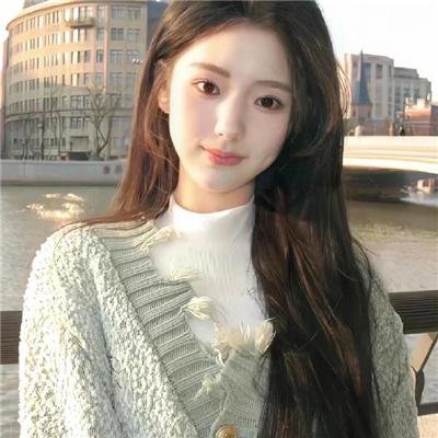 呢个校园选乜鬼